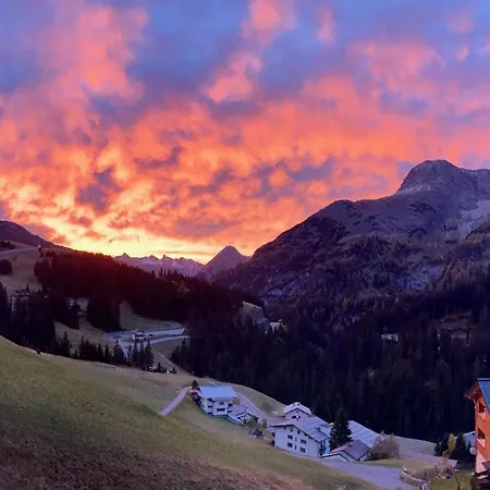 Haus Sonnenschein Apartmán *